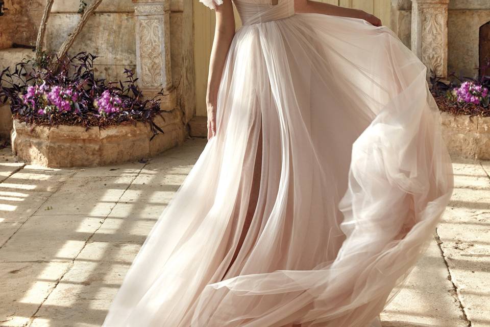 Nicole Milano Templo Fashion