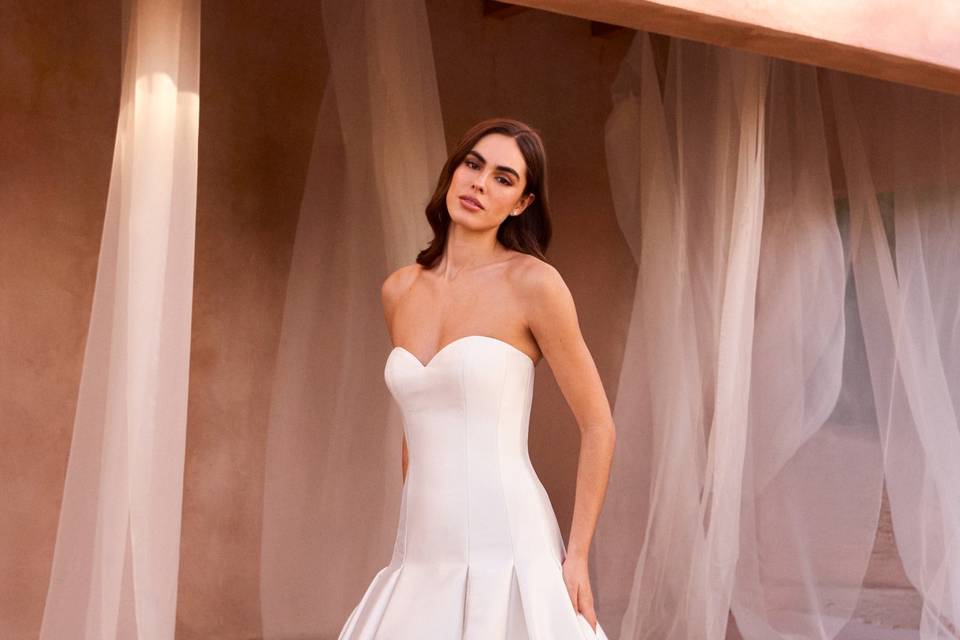 Templo Fashion Pronovias 2027