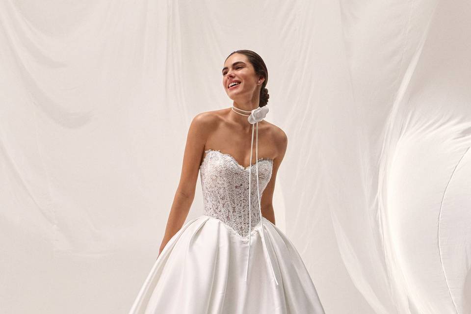 Templo Fashion Pronovias 2027