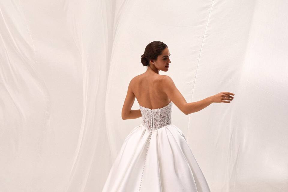Templo Fashion Pronovias 2027