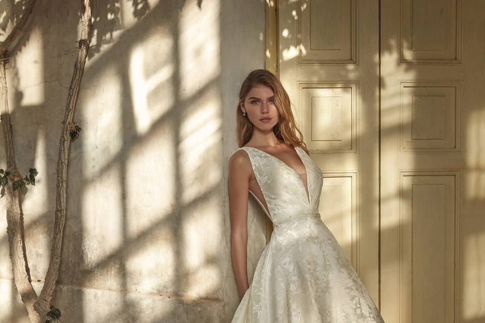 Nicole Milano Templo Fashion