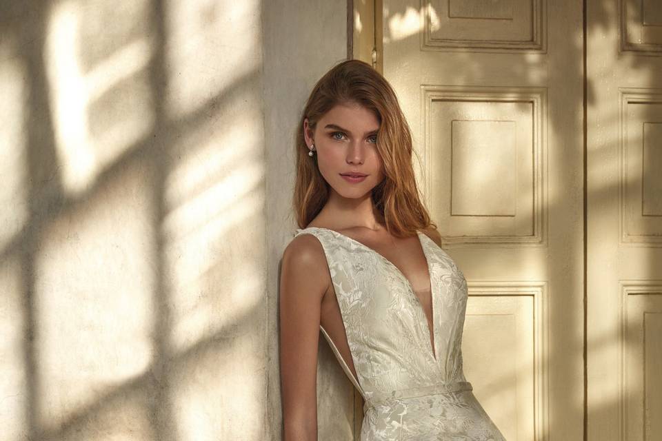Nicole Milano Templo Fashion