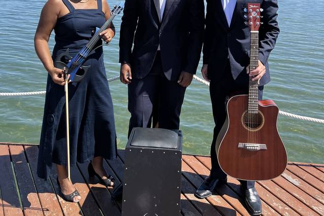 Trio de Violino, Violão, cajon