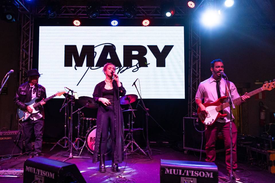 Mary Pops ao vivo