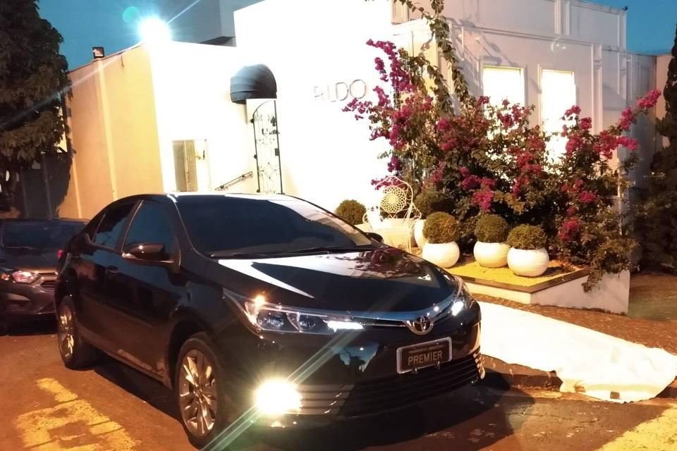 Corolla Preto