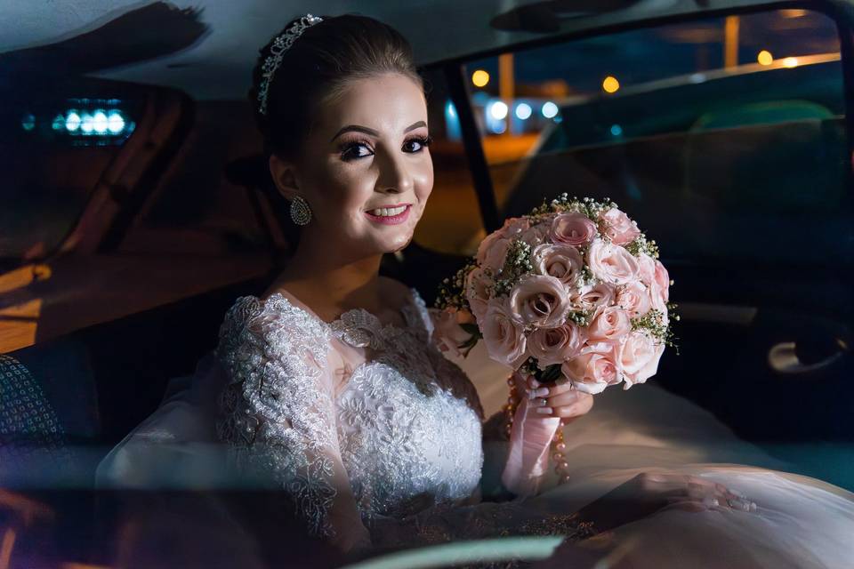 Noiva no carro