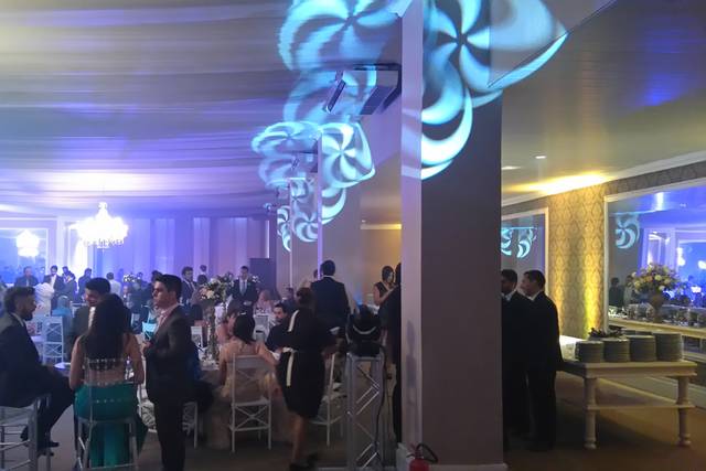 Iluminação com moving heads