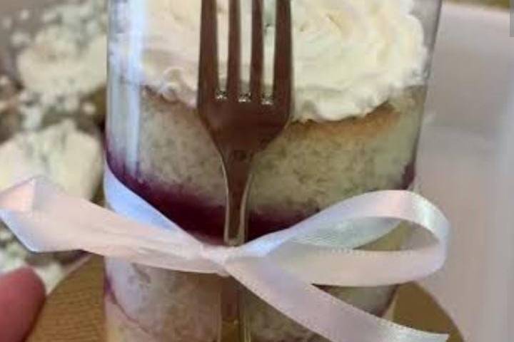 Mini cake bem-casado