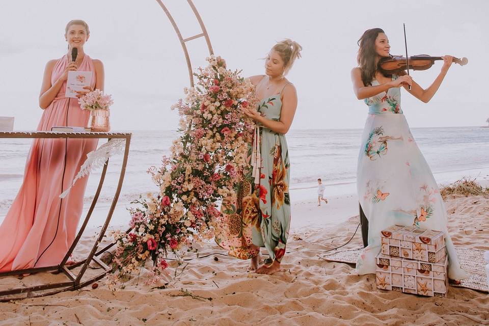 Casamento pé na areia