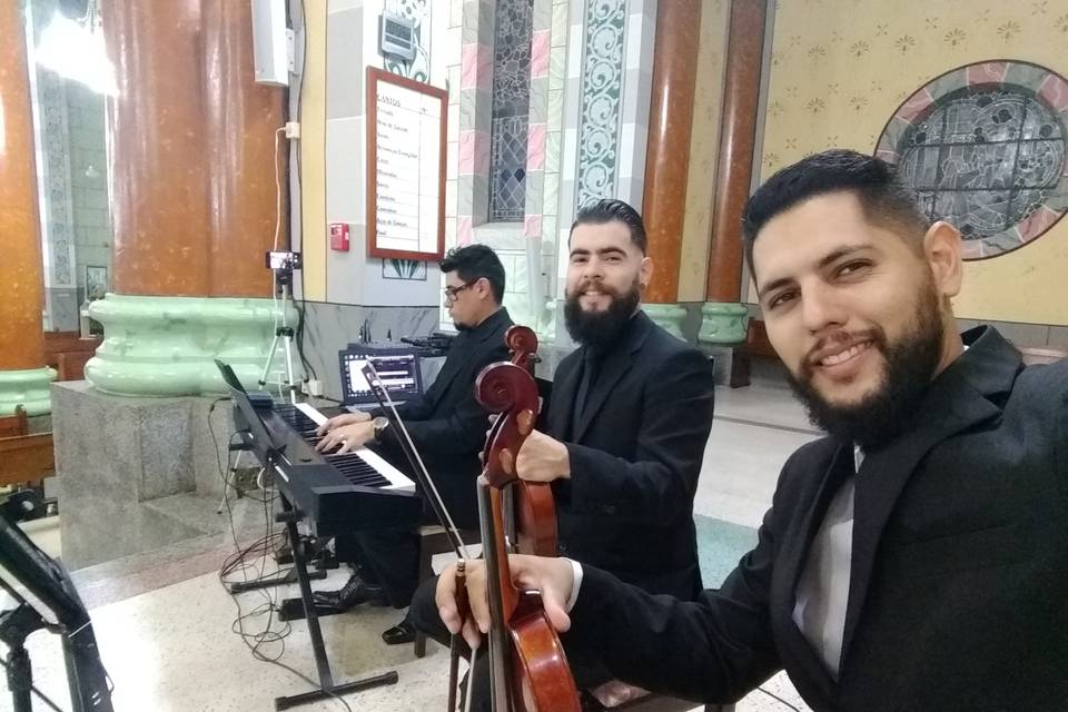 Trio cordas e piano