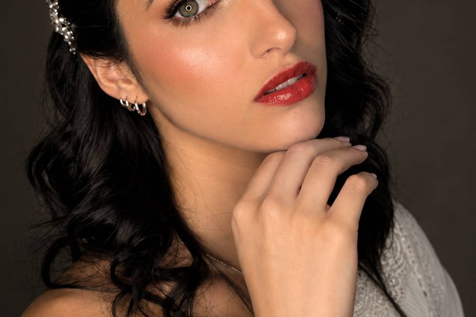Gabriela Cabral Makeup