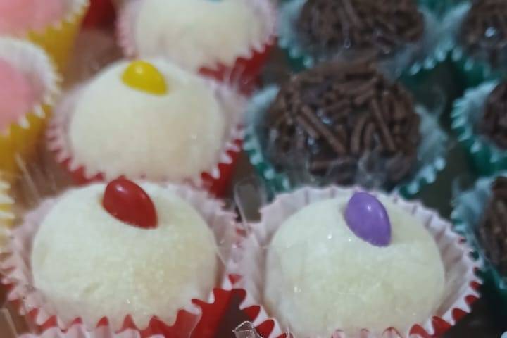 Brigadeiros de Ninho