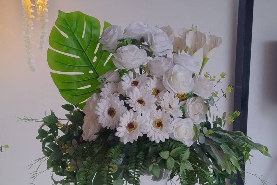 Trabalho com flores mistas