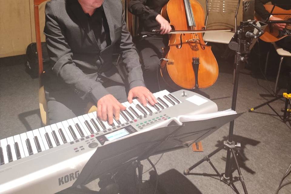 Teclado e Cello