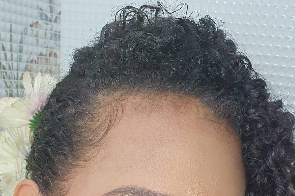 Vai uma make linda aí?