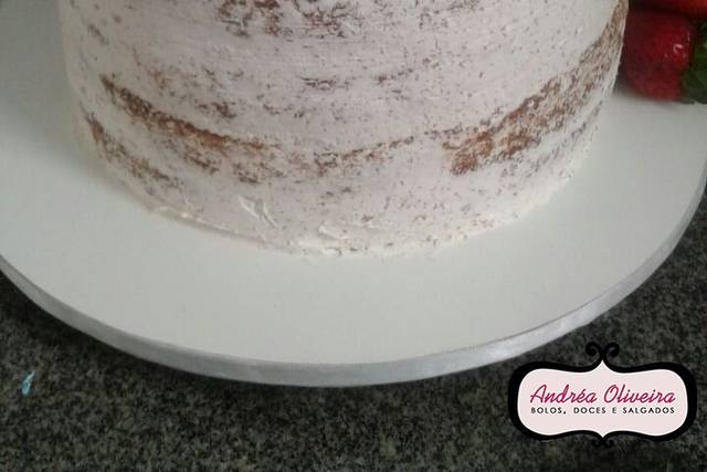 Naked Cake com Chantilly