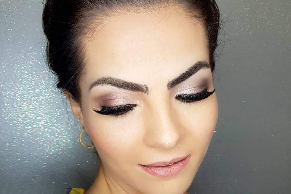 Ci carvalho makeup