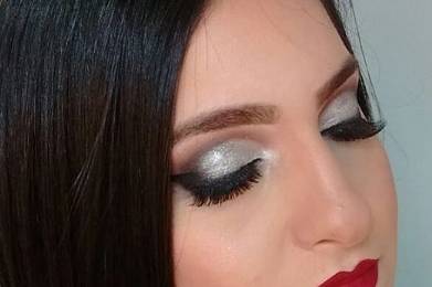 Make Madrinha Arrasando