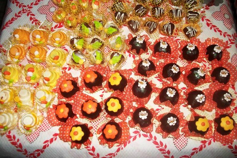 Trufas decoradas.