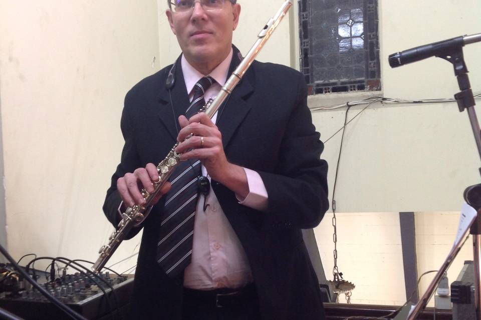 Claudio flautista