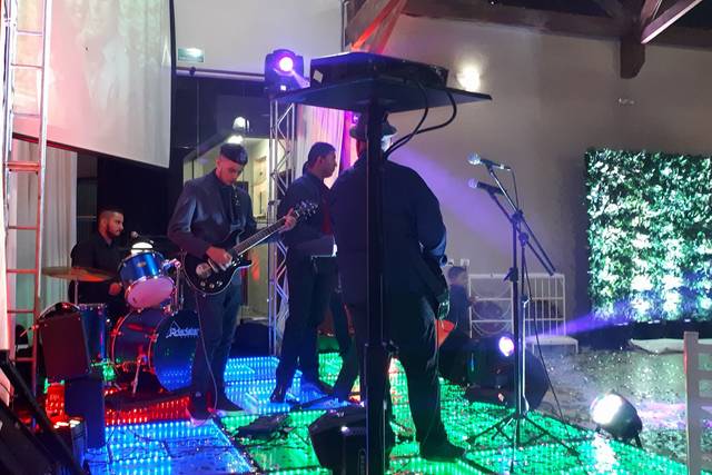 Em show