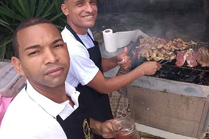 Equipe de churrasco jolie