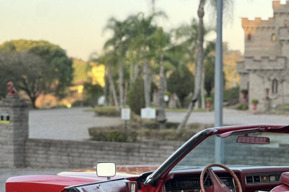 Cadillac conversível