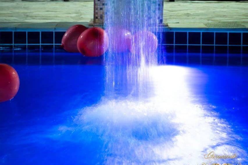 Cascata e led da piscina