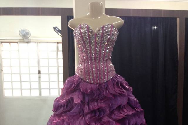 Debutante 17