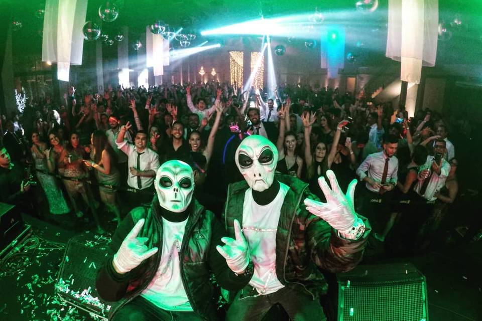 Show Ufologiks Djs