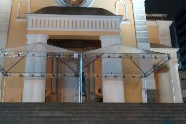 Tenda piramidal cristal