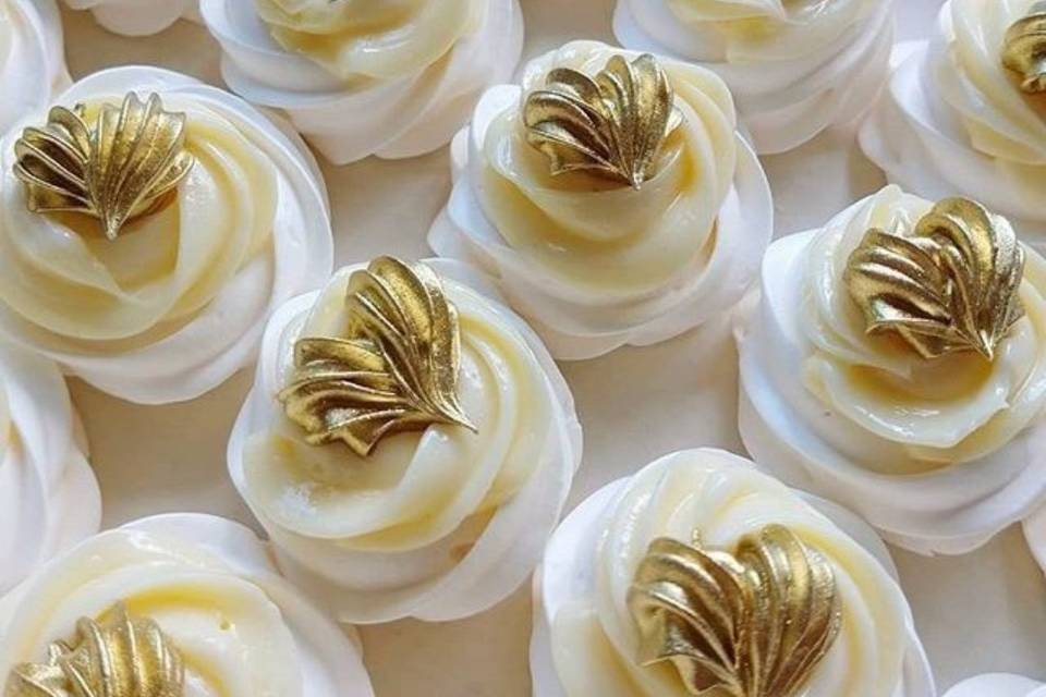 Rosa coração dourado