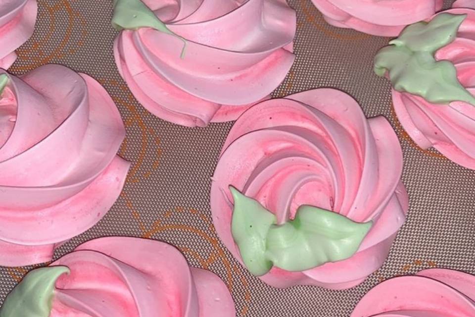 Lembrancinhas rosa folhada