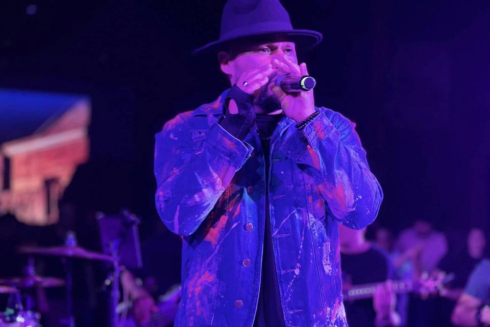 Edu Ben Sertanejo