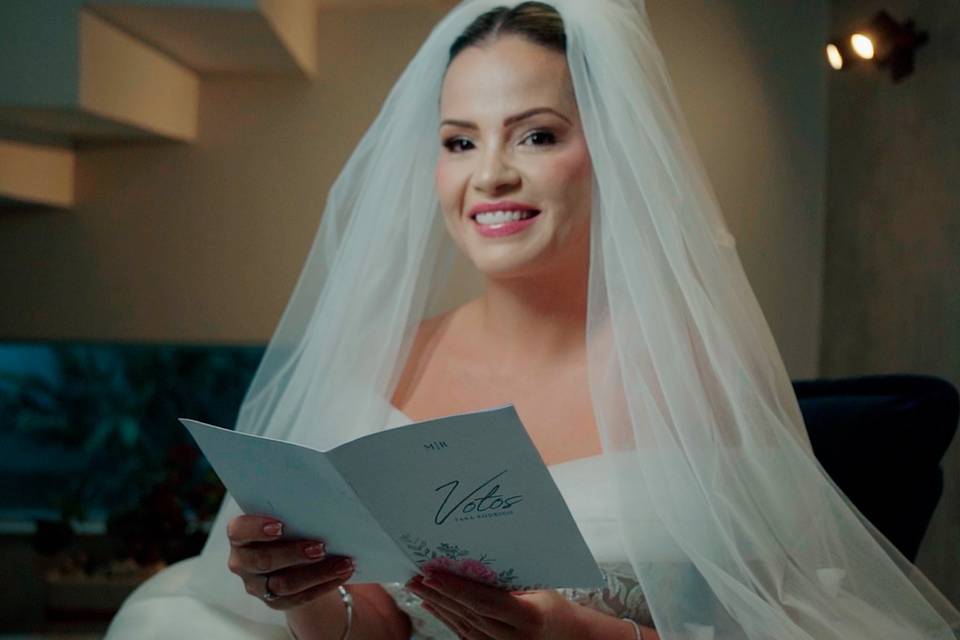 Noiva feliz