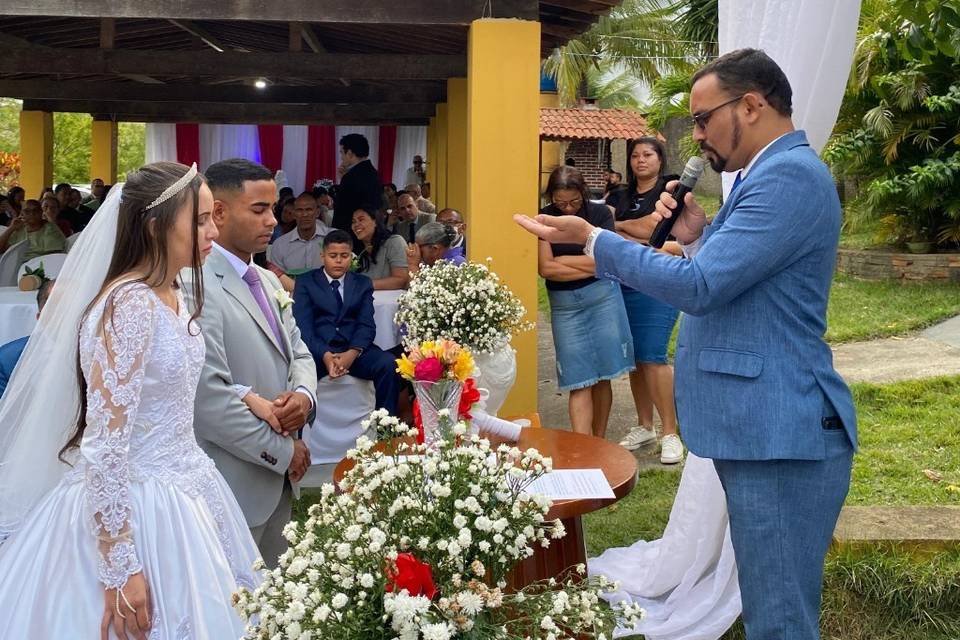 Diógenes e Lari