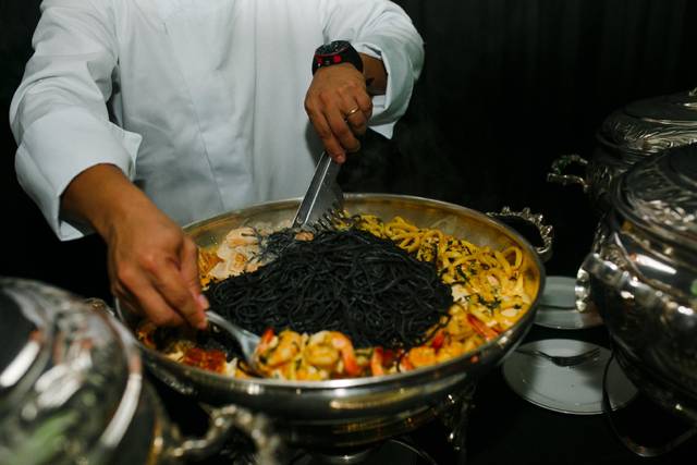 Espagueti ao nero di seppia