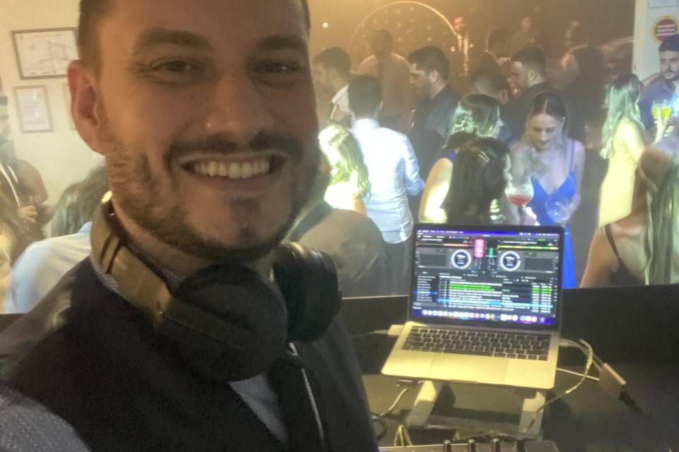 DJ Felipe Adriano