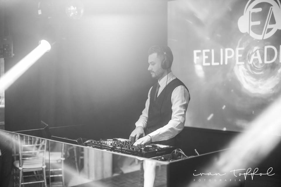 DJ Felipe Adriano