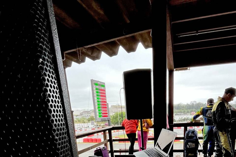 Corporativo