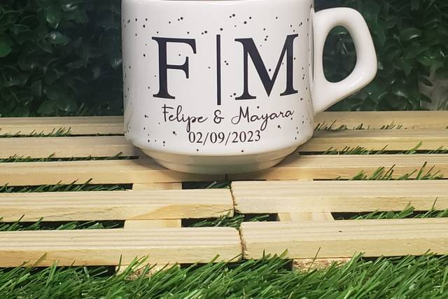 Xícara com píres 180ml