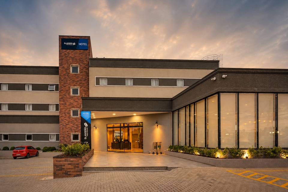 Hotel Slaviero - Ponta Grossa