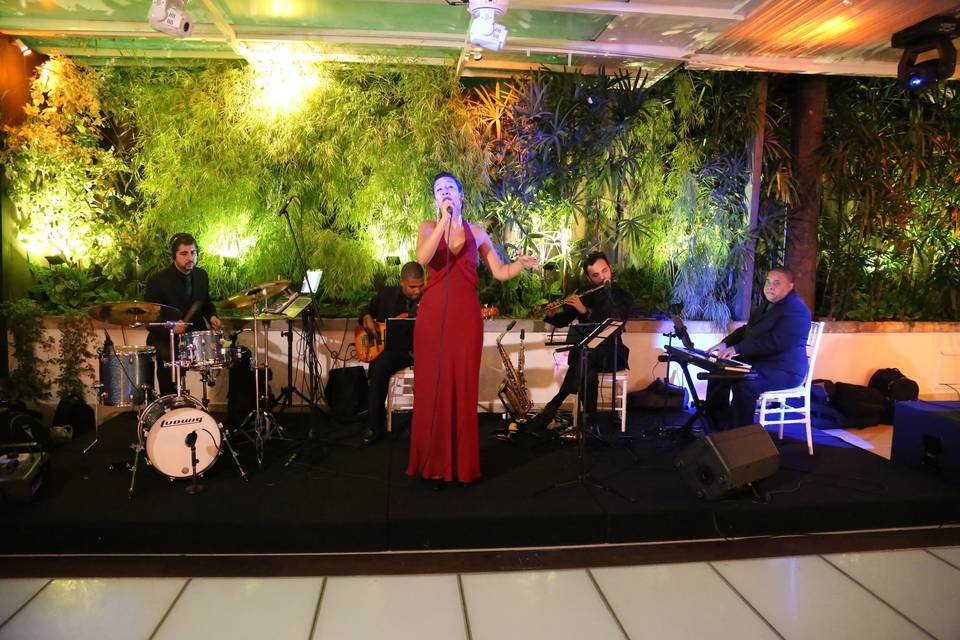 Casamento Casa das Canoas