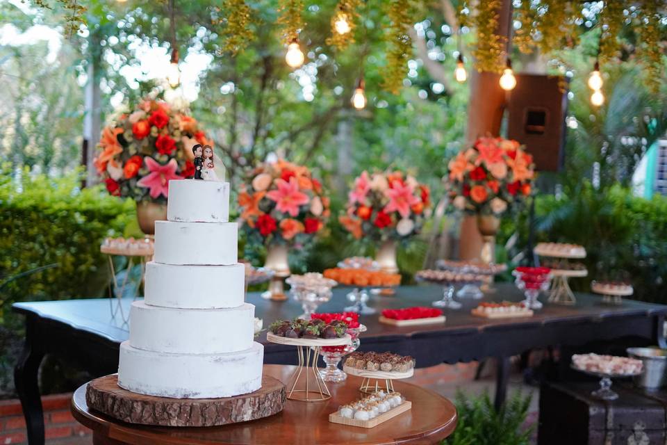 Casamento rústico e refinado