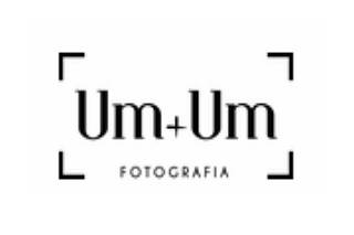 Um mais Um Fotografia logo