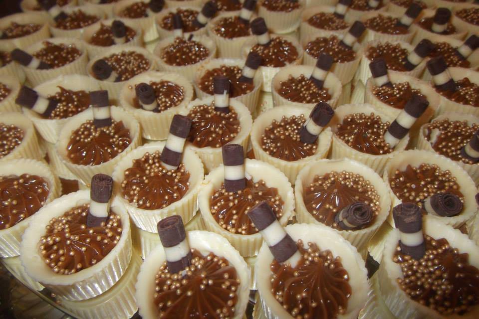 Bombons de chocolate branco