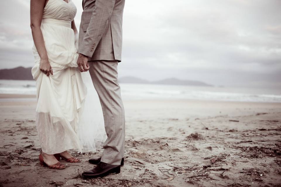 Ensaio pós-wedding na praia