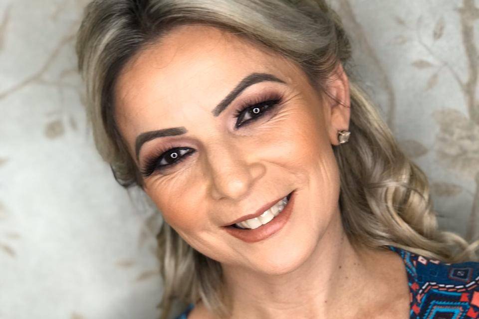 Paola Chalupp Makeup