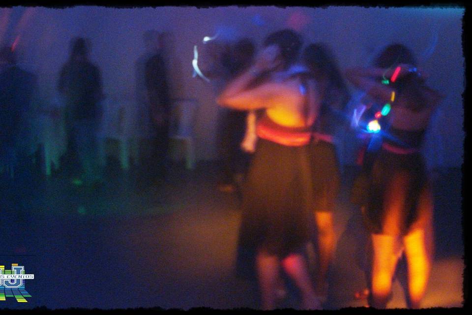 DJ - Santa Reis Eventos