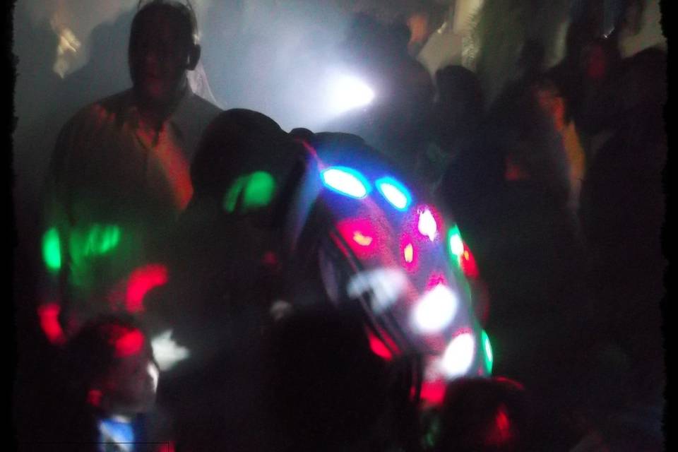 DJ - Santa Reis Eventos